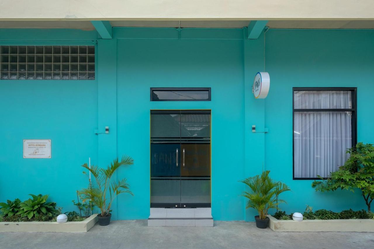 Sans Hotel Kumbang Yogyakarta By Reddoorz Exteriér fotografie