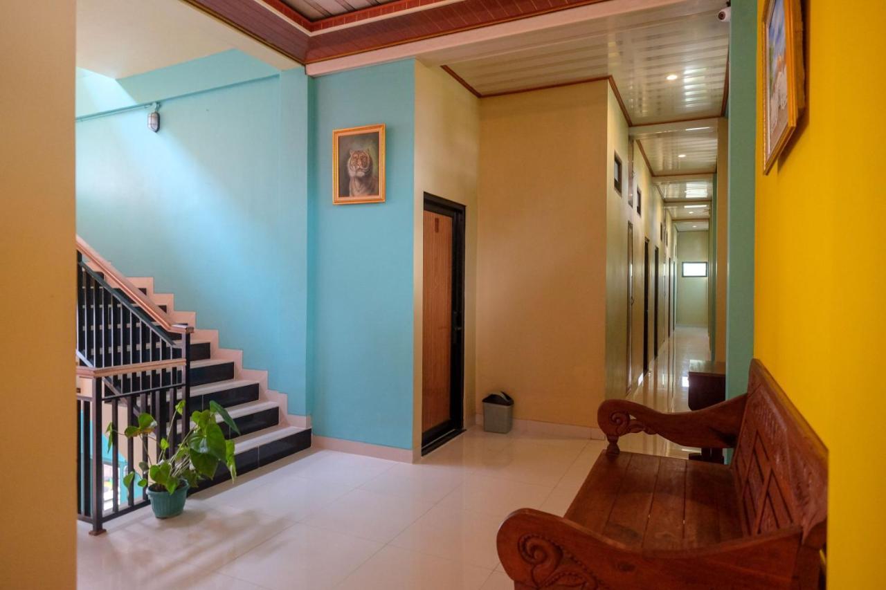 Sans Hotel Kumbang Yogyakarta By Reddoorz Exteriér fotografie
